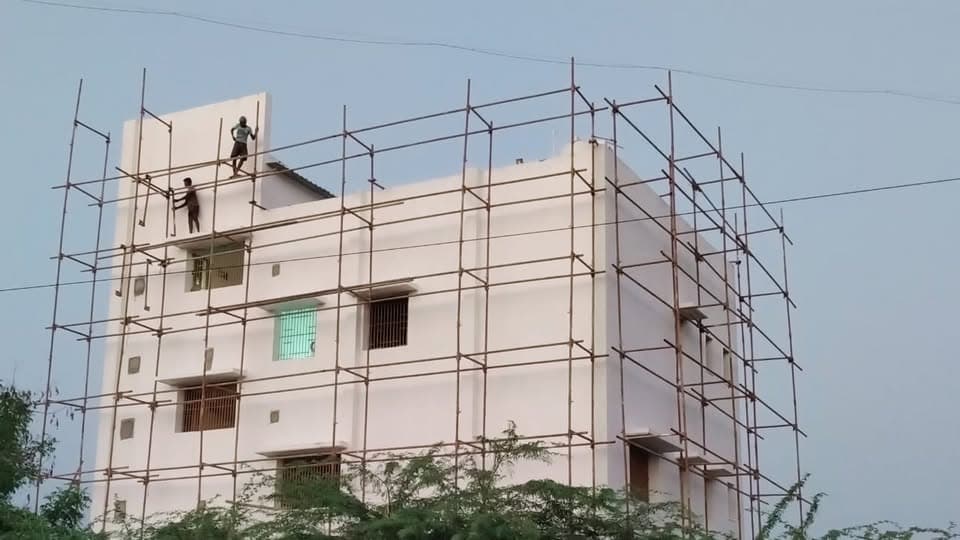 Top 5 Safety Tips for Scaffolding Setup
